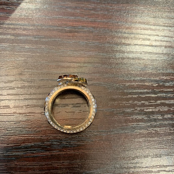 Authentic Chanel ring size 52 - Picture 5 of 6